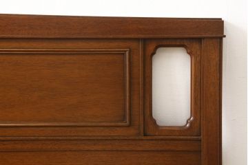 中古　美品　DREXEL HERITAGE(ドレクセルヘリテイジ)　Triune(トライユン)　シモンズマットレス　落ち着いた雰囲気づくりを叶えるベッド(セミダブル)(R-058844)