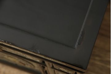 中古　美品　高級品　韓国民芸家具　圧巻!　繊細な螺鈿(ラデン)細工が美しく描かれたローボード(テレビ台、収納棚、戸棚、リビングボード)(R-058851)