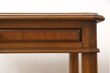 中古　DREXEL HERITAGE(ドレクセルヘリテイジ)　引き出せる作業台が付いたサイドテーブル(ナイトテーブル、エンドテーブル)(R-058852)