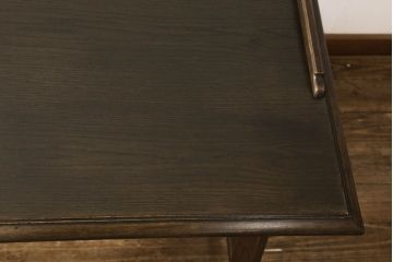 和製ビンテージ　神戸洋家具　永田良介商店　天板上の装飾が特徴的なデスク(ワークデスク、在宅用、在宅ワーク、ヴィンテージ)(R-058860)
