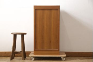 和製ビンテージ　日田工芸　チーク材　マキシムシリーズ　圧迫感なく取り入れやすい縦型チェスト(サイドチェスト、引き出し、ヴィンテージ)(R-058871)