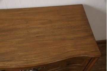 中古　美品　DREXEL HERITAGE(ドレクセルヘリテイジ)　Grand Villa(グランドヴィラ)　クラシカルな佇まいが魅力のチェスト(引き出し、サイドチェスト)(R-058877)