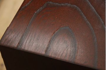 中古　美品　伝統民芸家具　岩谷堂箪笥　本漆　ボリュームのある金具が目を引く小箪笥(車箪笥、和箪笥、収納タンス、サイドチェスト)(R-058880)