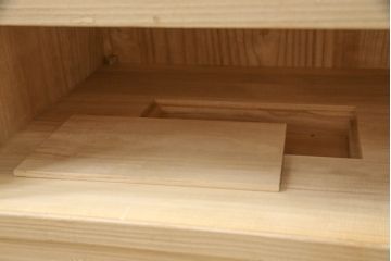 中古　秀鳳刻　上質な和の趣を演出する加茂桐箪笥(胴厚、四方丸、桐たんす、和タンス、収納箪笥、着物箪笥)(R-058881)