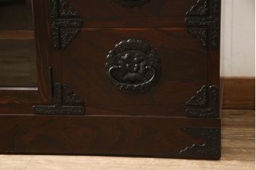 中古　美品　岩谷堂箪笥　どっしりとした重厚感ある佇まいが魅力的なテレビ台(ローボード、収納棚、戸棚、引き出し)(R-058899)
