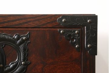 中古　美品　五城目箪笥　上質な和の空間づくりに取り入れたい衣装タンス(検索:岩谷堂箪笥)(引き出し、チェスト、和たんす、収納箪笥)(R-058901)
