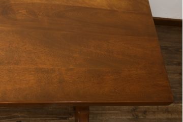 中古　美品　横浜ダニエル(daniel)　A-314　木の温もりを感じるベンチテーブル(定価約60万円)(ダイニングテーブル、机、4〜6人用)(R-058902)