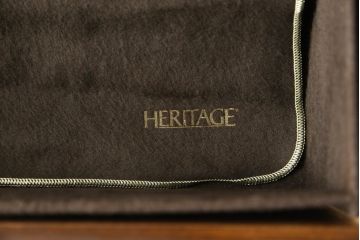 中古　美品　DREXEL HERITAGE(ドレクセルヘリテイジ)　拡張式の天板が付いたサーバー(サイドボード、カウンター、収納棚、キャビネット)(R-058906)