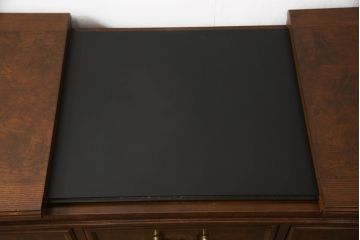 中古　美品　DREXEL HERITAGE(ドレクセルヘリテイジ)　拡張式の天板が付いたサーバー(サイドボード、カウンター、収納棚、キャビネット)(R-058906)