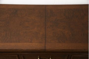 中古　美品　DREXEL HERITAGE(ドレクセルヘリテイジ)　拡張式の天板が付いたサーバー(サイドボード、カウンター、収納棚、キャビネット)(R-058906)