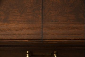 中古　美品　DREXEL HERITAGE(ドレクセルヘリテイジ)　拡張式の天板が付いたサーバー(サイドボード、カウンター、収納棚、キャビネット)(R-058906)