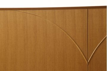 中古　美品　最高級品　松創(マツソウ)　ケヤキ柾目　シンプルながら上品な佇まいが魅力的な和タンス(定価約150万円)(着物箪笥、衣装たんす、引き出し、整理タンス)(R-058908)