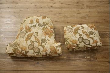 中古　美品　アメリカ輸入モデル　DREXEL HERITAGE(ドレクセルヘリテイジ)　花と鳥の絵柄が落ち着いた雰囲気を醸し出す1人掛けソファ(一人掛け、アームチェア)(R-058920)