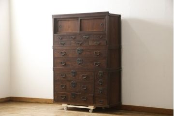 和製アンティーク　上手物!　上質な造りの三つ重ね時代箪笥(和箪笥、衣装箪笥、収納タンス、引き出し、チェスト)(R-058923)