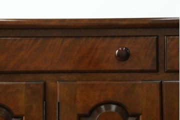中古　美品　松本民芸家具　和・洋どちらの空間にも合わせやすいシックなサイドボード　(R-058931)