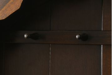 イギリスビンテージ　オーク材　上部の丸みがかわいらしいカップボード(食器棚、キャビネット、飾り棚、ヴィンテージ)(R-058933)