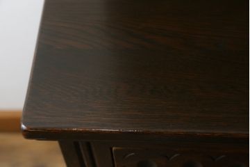 イギリスビンテージ　オーク材　上部の丸みがかわいらしいカップボード(食器棚、キャビネット、飾り棚、ヴィンテージ)(R-058933)
