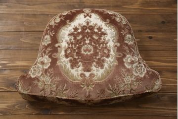 中古　美品　カリモク家具(karimoku)　domani(ドマーニ)　Louis(ルイ)XVシリーズ　優雅な佇まいの1人掛けソファ(一人掛け、アームチェア)(R-058936)