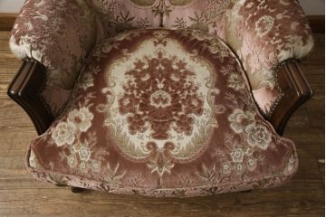 中古　美品　カリモク家具(karimoku)　domani(ドマーニ)　Louis(ルイ)XVシリーズ　優雅な佇まいの1人掛けソファ(一人掛け、アームチェア)(R-058937)