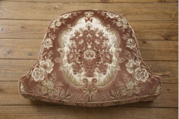 中古　美品　カリモク家具(karimoku)　domani(ドマーニ)　Louis(ルイ)XVシリーズ　優雅な佇まいの1人掛けソファ(一人掛け、アームチェア)(R-058937)