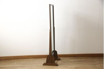 中古　松本民芸家具　シンプルなデザインが魅力的なD型姿見(定価約12万円)(ミラー、鏡)(R-058957)