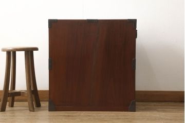 和製アンティーク　美品　中桐　立体的で細やかな金具が目を引く庄内小箪笥(時代箪笥、和タンス、整理箪笥、引き出し)(R-058964)