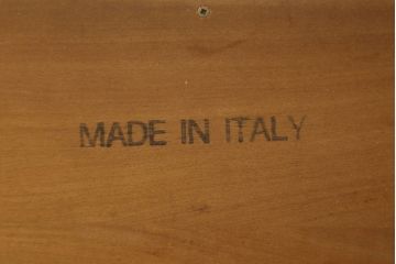 中古　イタリア家具　大振り　高級　気品ある佇まいが美しいテレビ台(定価約45万円)(ローボード、サイドボード、リビングボード)(R-058965)