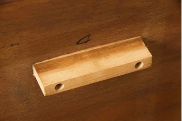 デンマークヴィンテージ　美品　チーク材　ナチュラルテイストの空間づくりにおすすめ!シンプルなデザインのダイニングテーブル(4人掛け、6人掛け、ビンテージ)(R-058970)