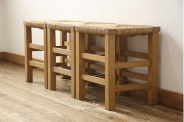 ヴィンテージ　松本民芸家具　初期モデル　ラッシ座面がおしゃれ!素朴な木肌が味わい深いスツール3脚セット(チェア、椅子、ビンテージ)(R-058973)