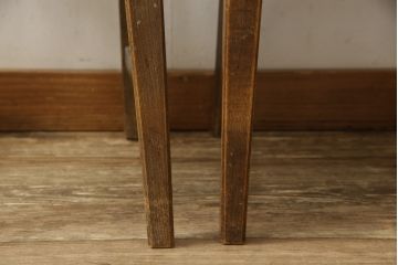 中古　永田良介商店　神戸洋家具　落ち着きのあるシックな佇まいが魅力のラダー型食堂椅子2脚セット(ダイニングチェア、ラダーバックチェア、ワークチェア、椅子、板座チェア)(R-058975)