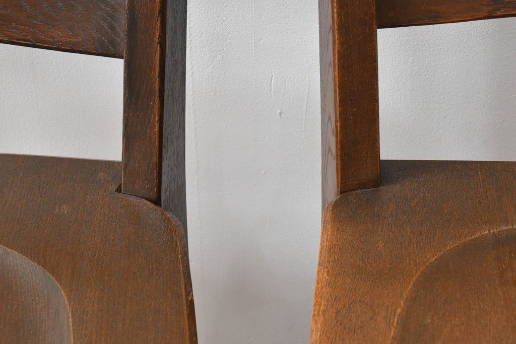 中古 永田良介商店 神戸洋家具 落ち着きのあるシックな佇まいが魅力のラダー型食堂椅子2脚セット(ダイニングチェア、ラダーバックチェア、ワークチェア、椅子、板座チェア)(R-058975)