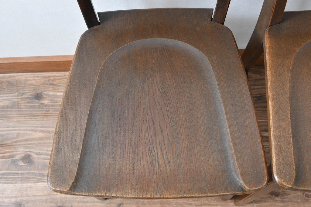 中古 永田良介商店 神戸洋家具 落ち着きのあるシックな佇まいが魅力のラダー型食堂椅子2脚セット(ダイニングチェア、ラダーバックチェア、ワークチェア、椅子、板座チェア)(R-058975)