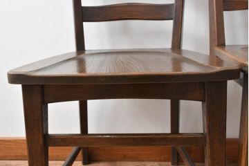 中古 永田良介商店 神戸洋家具 落ち着きのあるシックな佇まいが魅力のラダー型食堂椅子2脚セット(ダイニングチェア、ラダーバックチェア、ワークチェア、椅子、板座チェア)(R-058975)