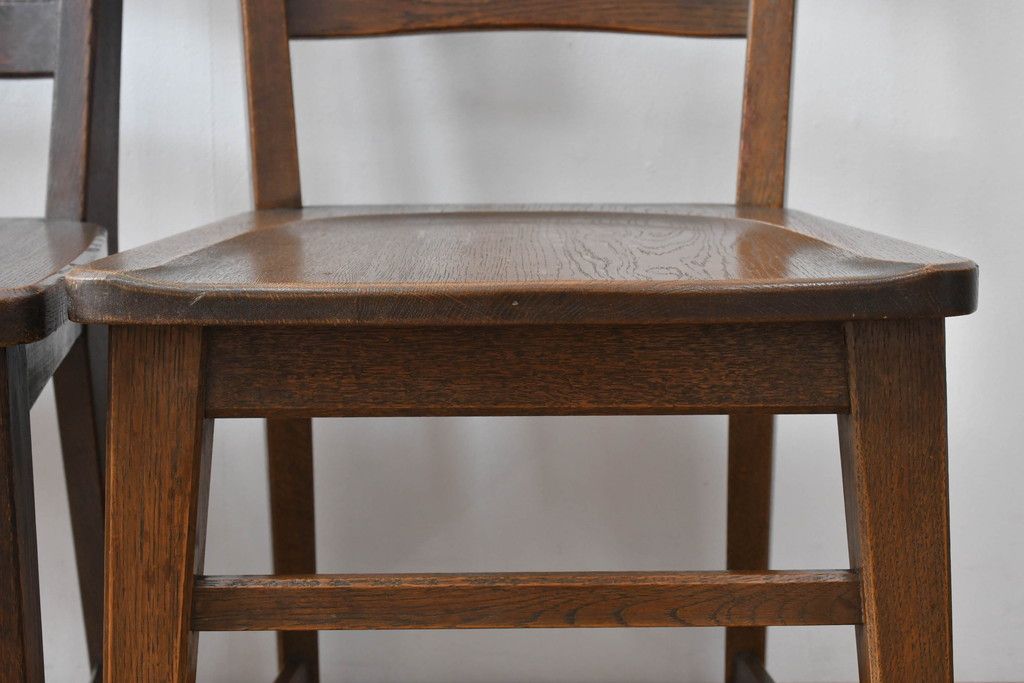 中古 永田良介商店 神戸洋家具 落ち着きのあるシックな佇まいが魅力のラダー型食堂椅子2脚セット(ダイニングチェア、ラダーバックチェア、ワークチェア、椅子、板座チェア)(R-058975)