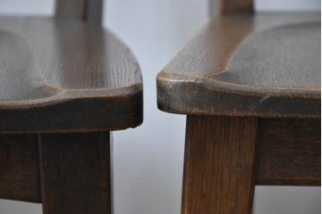 中古 永田良介商店 神戸洋家具 落ち着きのあるシックな佇まいが魅力のラダー型食堂椅子2脚セット(ダイニングチェア、ラダーバックチェア、ワークチェア、椅子、板座チェア)(R-058975)