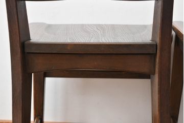 中古 永田良介商店 神戸洋家具 落ち着きのあるシックな佇まいが魅力のラダー型食堂椅子2脚セット(ダイニングチェア、ラダーバックチェア、ワークチェア、椅子、板座チェア)(R-058975)