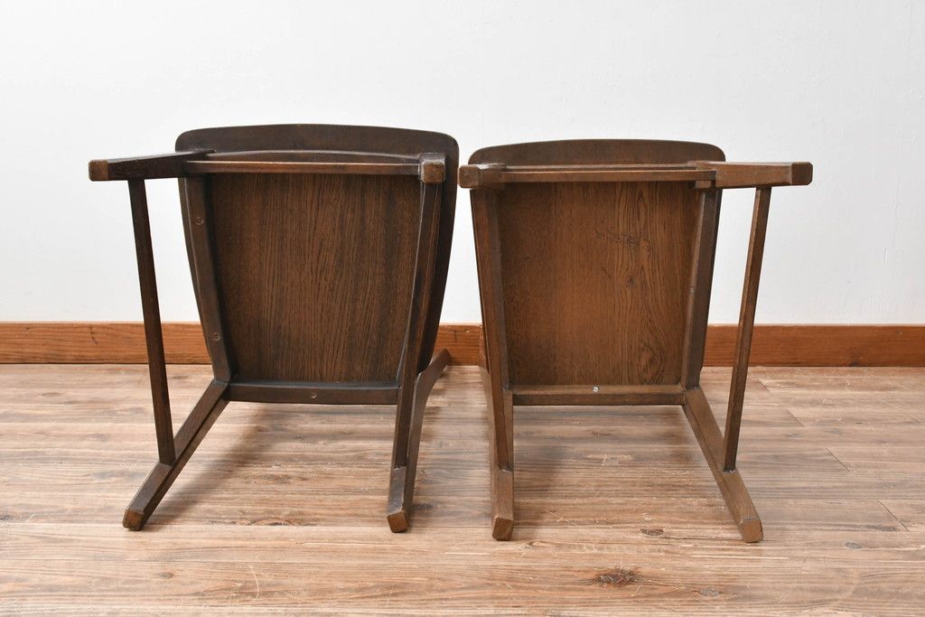 中古 永田良介商店 神戸洋家具 落ち着きのあるシックな佇まいが魅力のラダー型食堂椅子2脚セット(ダイニングチェア、ラダーバックチェア、ワークチェア、椅子、板座チェア)(R-058975)