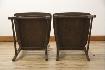 中古　永田良介商店　神戸洋家具　落ち着きのあるシックな佇まいが魅力のラダー型食堂椅子2脚セット(ダイニングチェア、ラダーバックチェア、ワークチェア、椅子、板座チェア)(R-058976)