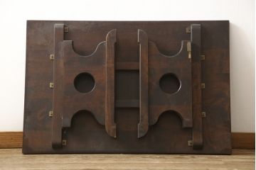中古　北海道民芸家具　シックなデザインが魅力の折りたたみローテーブル(座卓、ちゃぶ台、文机、センターテーブル、折り畳み)(R-058984)
