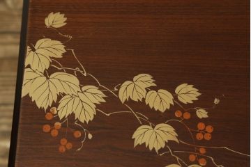 中古　蒔絵風　使わないときは畳んでコンパクトに! ユニークなつくりの折り畳み文机(座机、ローテーブル、小引き出し)(R-058990)