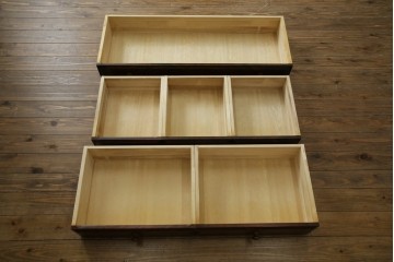 中古　美品　北海道民芸家具　上品な佇まいの2段重ね整理タンス　(R-058992)