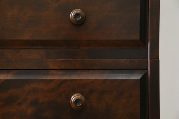 中古　美品　北海道民芸家具　上品な佇まいの2段重ね整理タンス　(R-058992)