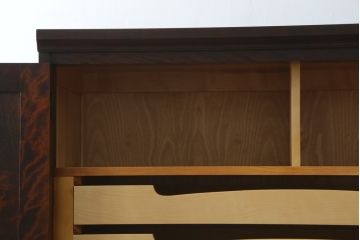 中古　美品　北海道民芸家具　品のある佇まいが魅力的なチェスト(着物箪笥、洋服タンス、整理箪笥、和たんす、引き出し)(R-058997)