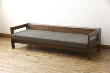 和製ビンテージ　希少な絶版品!!　CONDE HOUSE(カンディハウス、旧インテリアセンター)　ライフ　和モダンな空間づくりにも活躍するソファベッド(3人掛けソファ、3P、ソファベンチ、ヴィンテージ)(R-058998)
