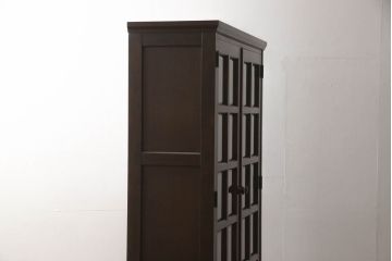 中古　北海道民芸家具　和洋どちらのお部屋にも馴染むブックケース(本箱、書棚、収納棚、キャビネット、飾り棚)(R-059008)