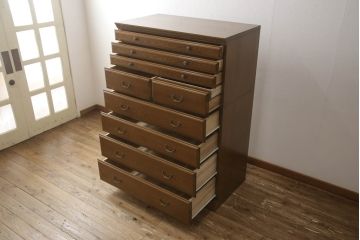 中古　美品　特注品　カリモク家具(karimoku)　domani(ドマーニ)　QUEENS　LIFE(クイーンズライフ)　上品でクラシカルな雰囲気が魅力のドロワーチェスト(引き出し、収納たんす、衣装タンス)(R-059038)