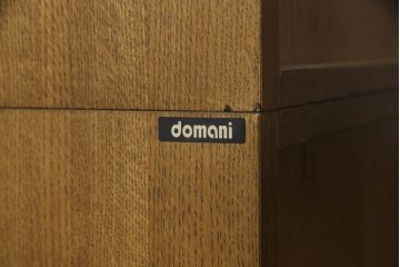 中古　美品　特注品　カリモク家具(karimoku)　domani(ドマーニ)　QUEENS　LIFE(クイーンズライフ)　上品でクラシカルな雰囲気が魅力のドロワーチェスト(引き出し、収納たんす、衣装タンス)(R-059038)