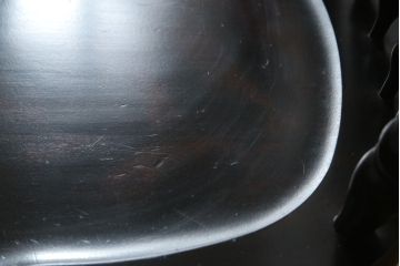 中古　美品　北海道民芸家具　クラシカルな雰囲気を醸し出すダイニングチェア2脚セット(椅子、板座チェア)(R-059046)