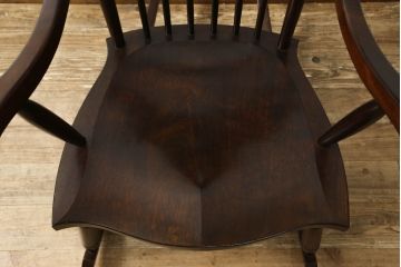 中古　美品　松本民芸家具　51B型　くつろぎの時間にオススメのロッキングチェア(定価約16万円)(アームチェア、揺り椅子、板座チェア)(R-059047)