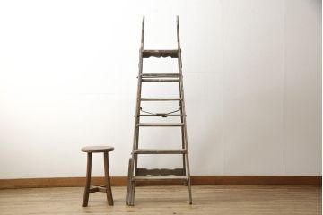 イギリスアンティーク　SIMPLEX LADDER社製　シンプレックス　使い込まれた風合いが味のある魅力を放つ脚立(ラダー、ステップ、店舗什器)(R-059048)